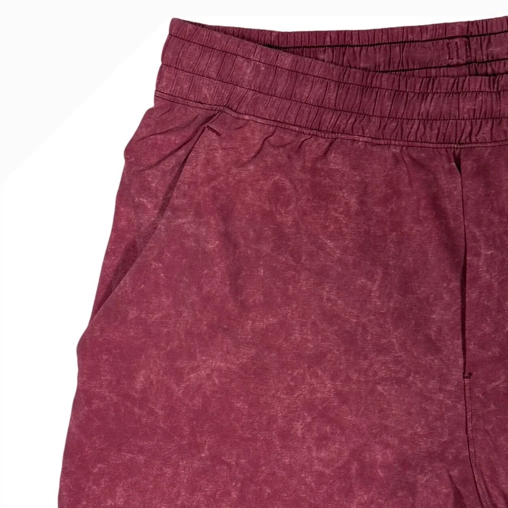 Lululemon Pace Breaker Short 9